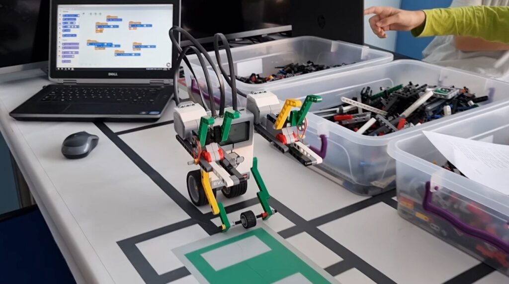 Μαθήματα Ρομποτικής Robotics STEM
